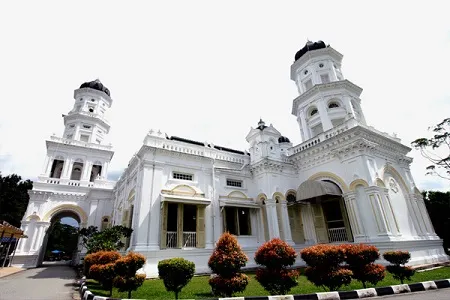 Sultan Au Bakar Mosque